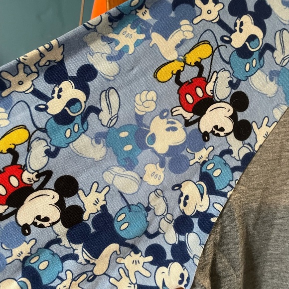 2/20 Mickey Lularoe baseball tee - Picture 4 of 4